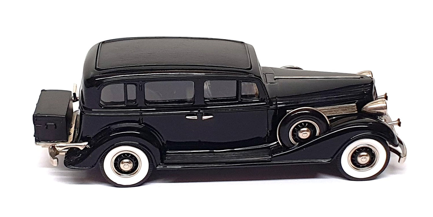 Brooklin Models 1/43 Scale BC010 - 1934 Buick 7 Passenger 90-L Limousine - Black