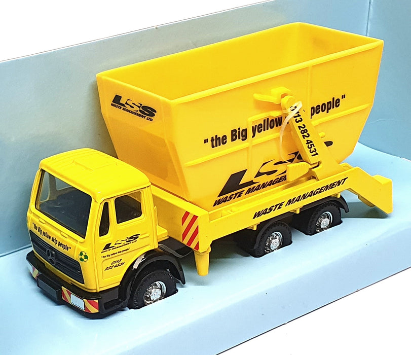 Corgi Diecast TY84701 - Mercedes Benz Skip Truck LSS - Yellow