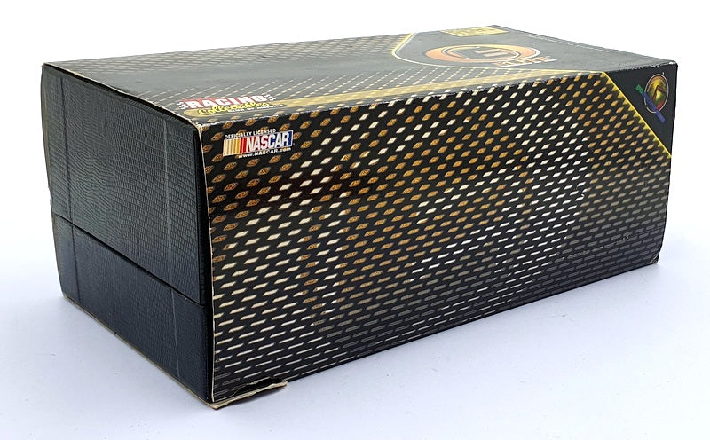 Action Elite 1/24 Scale C249916088-1 - Chevrolet 1999 Elite NASCAR #4 - Hamilton