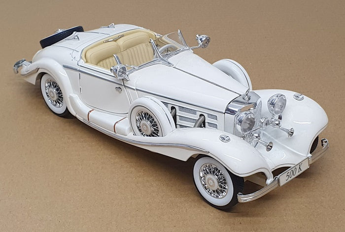 Maisto 1/18 Scale 25625T - 1936 Mercedes Benz 500k Special Roadster - White