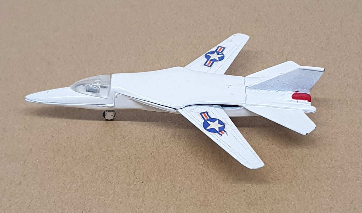 Aviones Diecast 110 - General Dynamics F 111 Swing Wing Fighter Jet - White