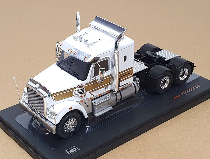 Ixo 1/43 Scale Diecast TR210.22 - 2012 Freightliner Coronado Truck - White/Gold