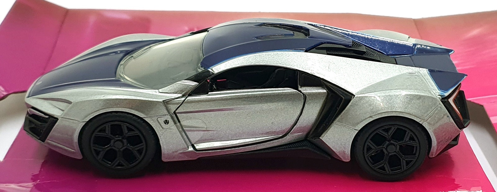 Jada Toys 1/32 Scale 35415 - Lykan Hypersport - Silver/Blue