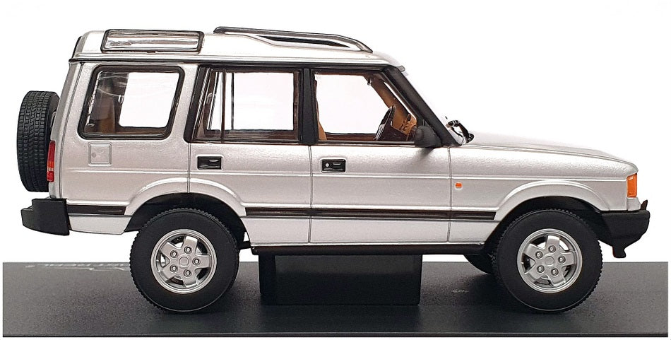 Almost Real 1/43 Scale 410403 - 1994 Land Rover Discovery I - Silver