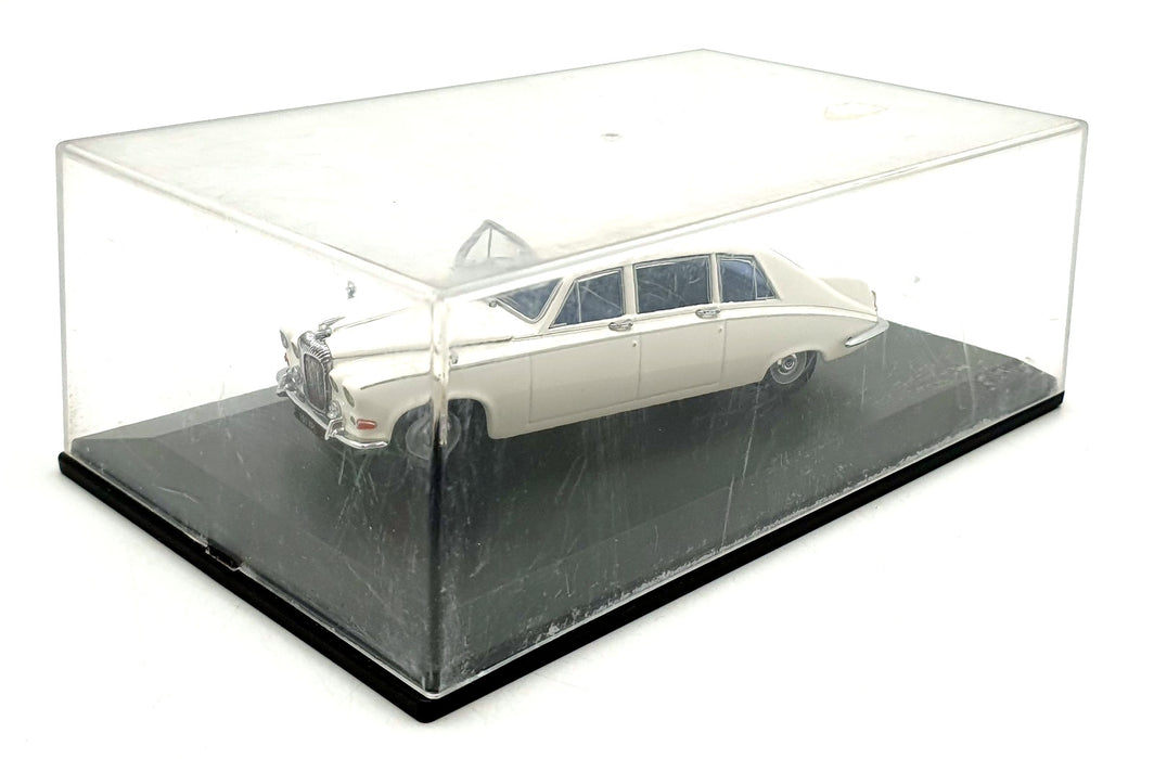 Oxford Diecast 1/43 Scale DS001 - Daimler DS420 - Old English White