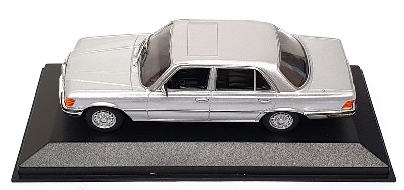 Maxichamps 1/43 Scale 940 039200 - 1976 Mercedes Benz 450 SEL 6.9 - Silver