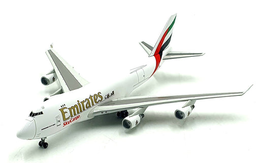Dragon Wings 1/400 Scale 55318 - Emirates Sky Cargo B747-47UF Aircraft