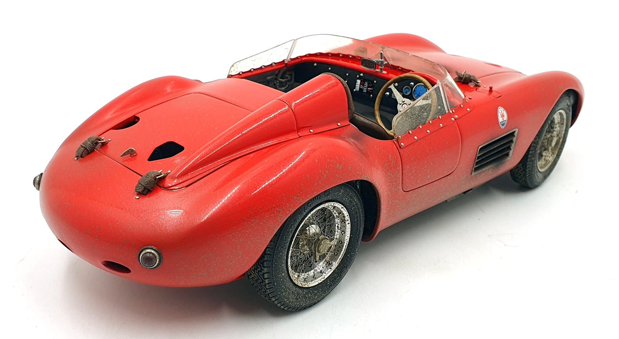 CMC 1/18 Scale M-172 Maserati 300S Dirty Hero W/ Figures and Engine With Case