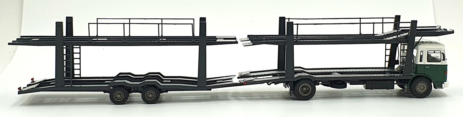 Ixo Models 1/43 Scale TTR027 - MAN Car Transporter with Trailer 1970 Green/Black