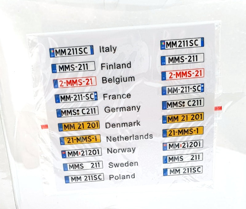 Marge Models 1/32 Scale 2014-02 - Scania R500 4x2 Truck - Dark Grey