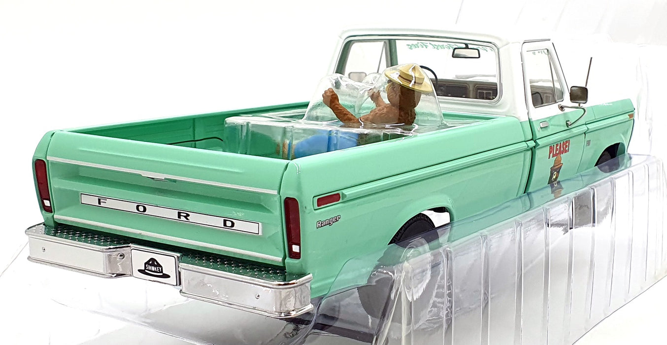 Greenlight 1/18 Scale 13636 - 1975 Ford F-100 w/ Smokey Bear Figure - Turquoise