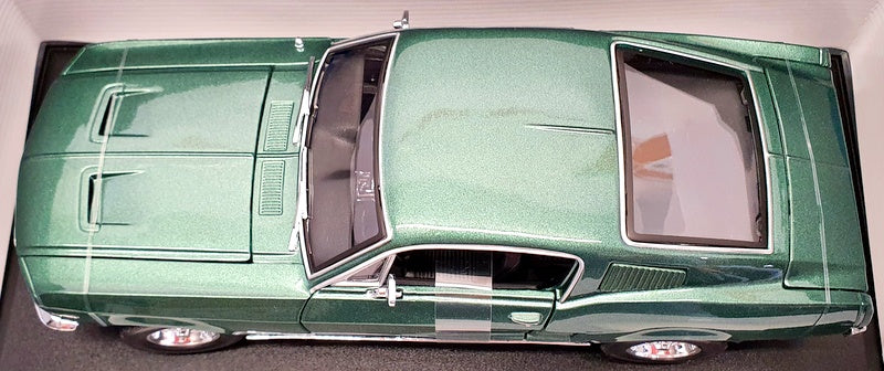Maisto 1/18 Scale Diecast 31166 - 1967 Ford Mustang GTA Fastback - Green