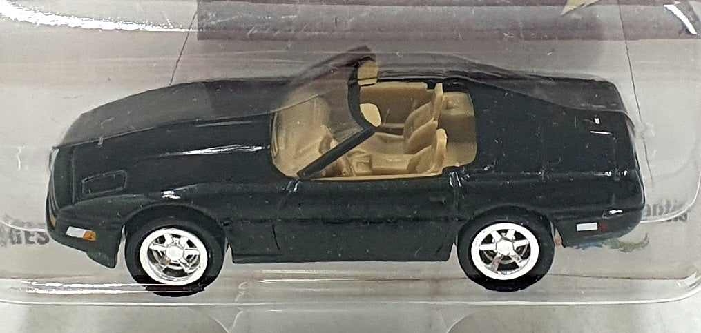 Johnny Lightning 1/64 Scale 992-01 - 1966 Chevrolet Corvette - Black