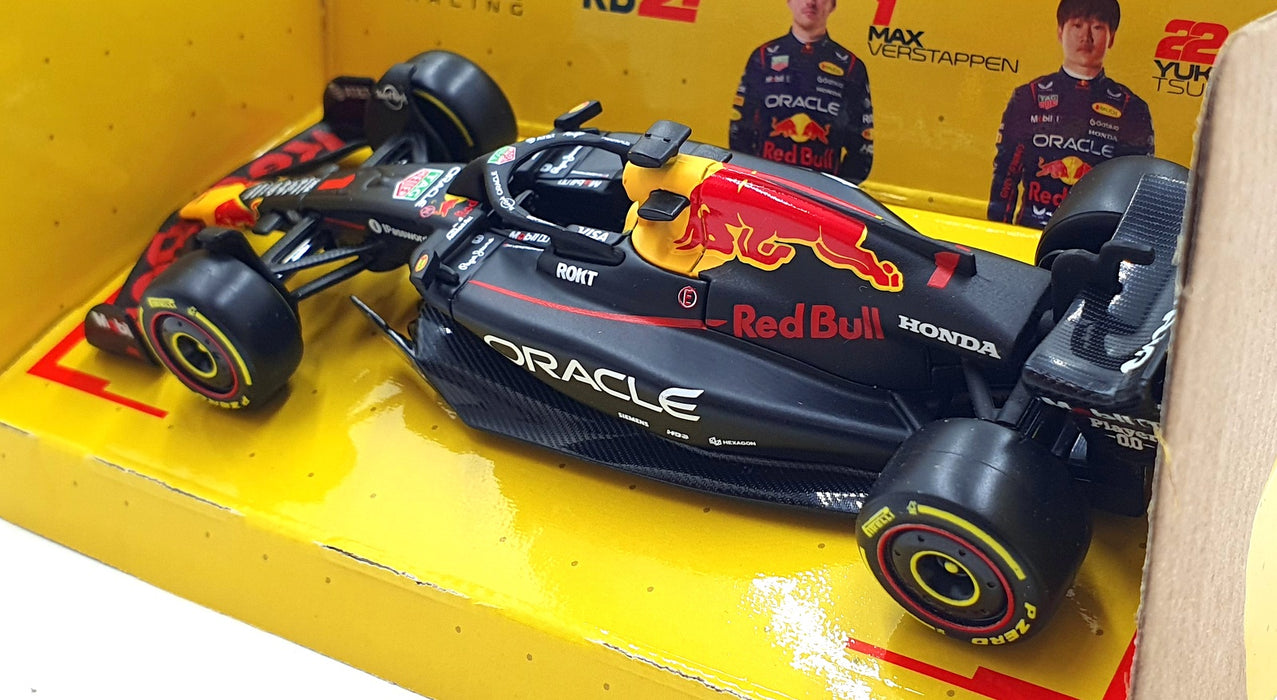 Burago 1/43 Scale 18-38233 - F1 Red Bull RB21 2025 #1 Max Verstappen