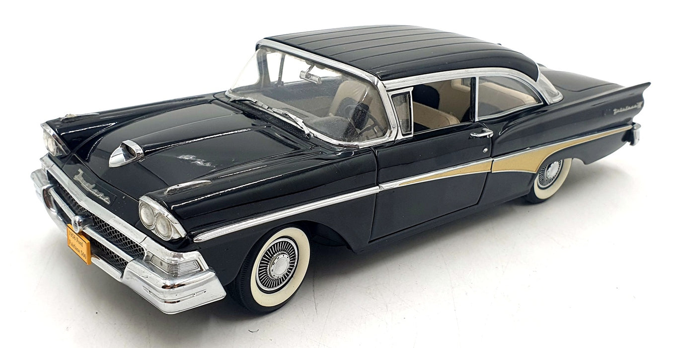 Sun Star 1/18 Scale Diecast 5272 - 1958 Ford Fairlane 500 Hardtop - Raven Black