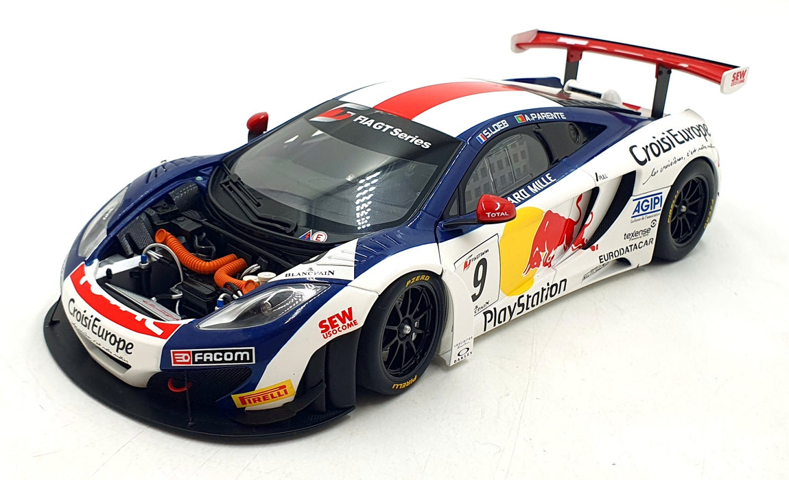 Autoart 1/18 Scale Diecast 81342 - McLaren 12C GT3 Red Bull #9 S.Loeb/Parente