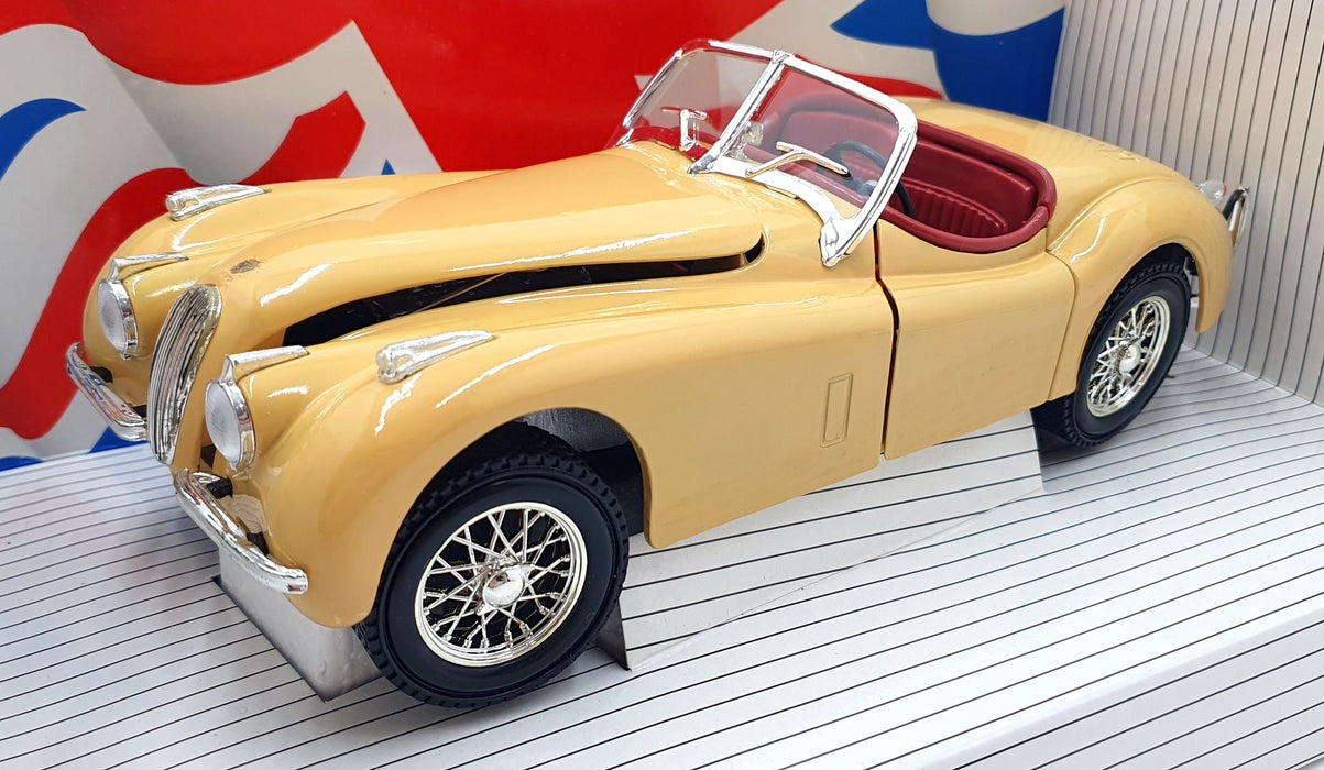 Ertl 1/18 Scale Diecast 7492 - Jaguar XK120 1948 - Beige