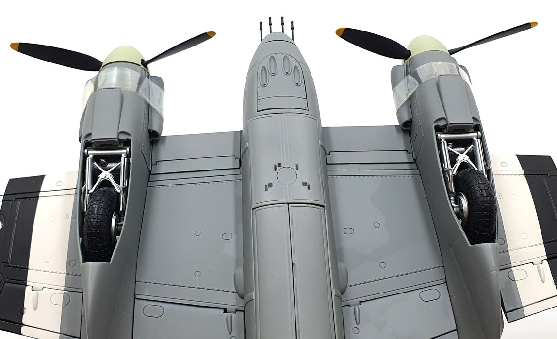 Corgi 1/32 Scale AA34606 - DH Mosquito FBVI MM403 464 Sqn RAAF 1944