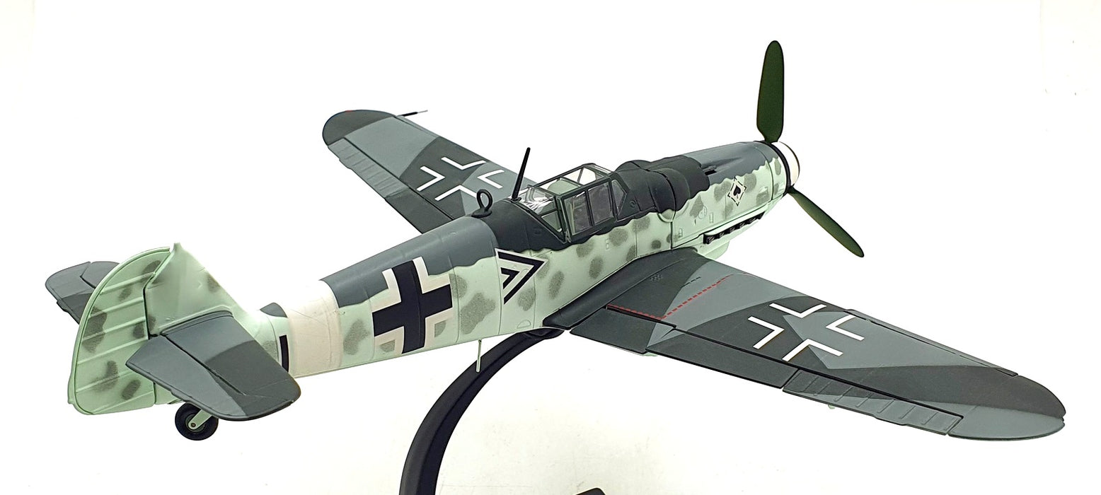 Corgi 1/32 Scale AA34902 Messerschmitt Bf109G Black Double Chevron 1944