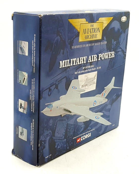 Corgi 1/144 Scale 48702 - HP Victor MK2 RAF All White Anti Flash Finish