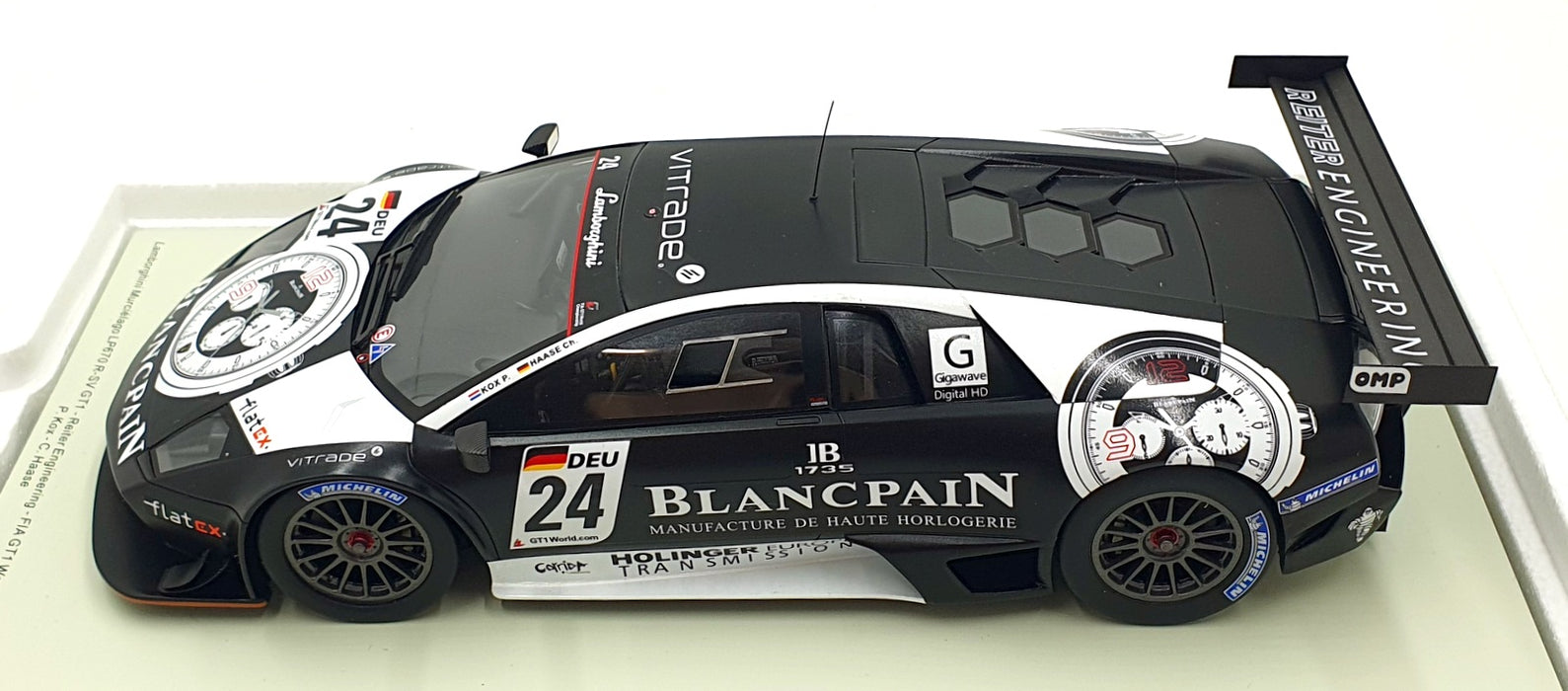 Spark 1/18 Scale Resin 18S364 - Lamborghini Murcielago LP670 R-SV GT1 2010