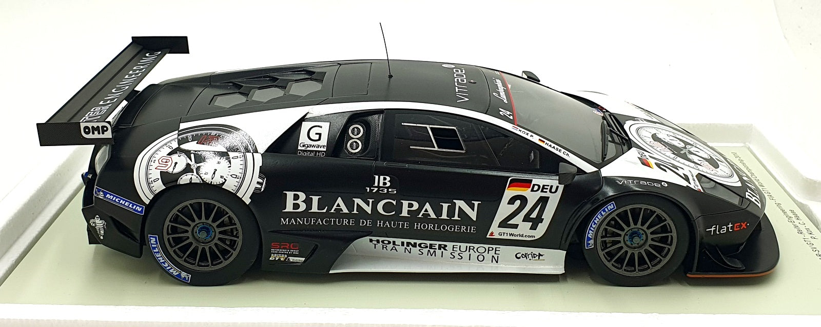 Spark 1/18 Scale Resin 18S364 - Lamborghini Murcielago LP670 R-SV GT1 2010
