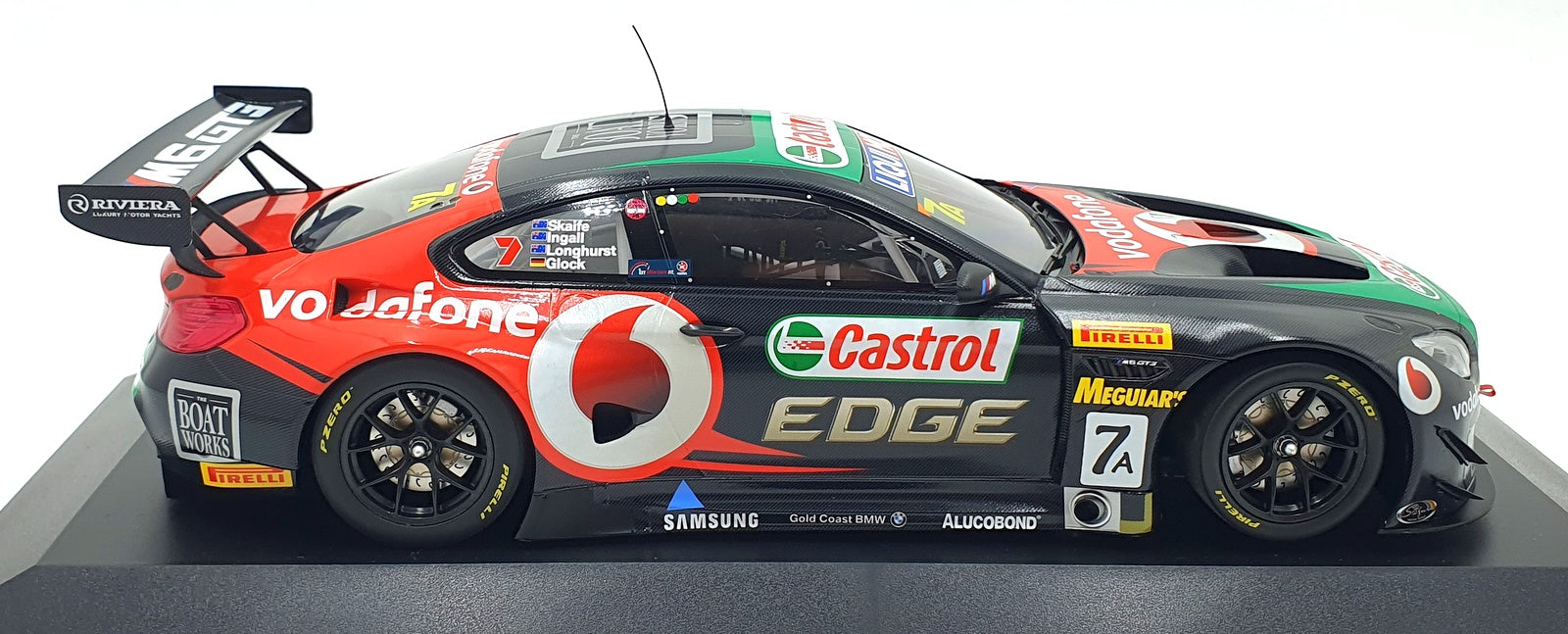 Minichamps 1/18 Scale 155 172607 - BMW M6 GT3 12H Bathurst 2017 Castrol