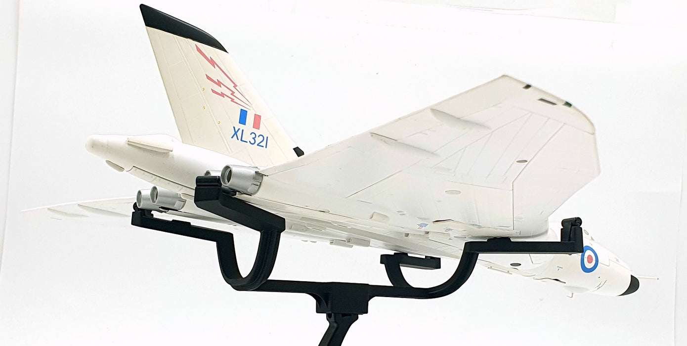 Corgi 1/72 Scale AA27202 Avro Vulcan B MK2 XL321 617Sqn Scampton 1964