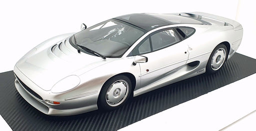 TSM True Scale Miniatures 1/12 Scale TSM120015 Jaguar XJ220 - Silver