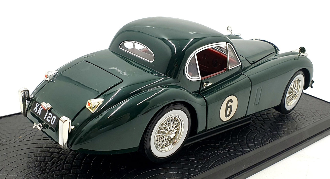 Signature 1/18 Scale Diecast 18107 - 1949 Jaguar XK 120 - Racing Green