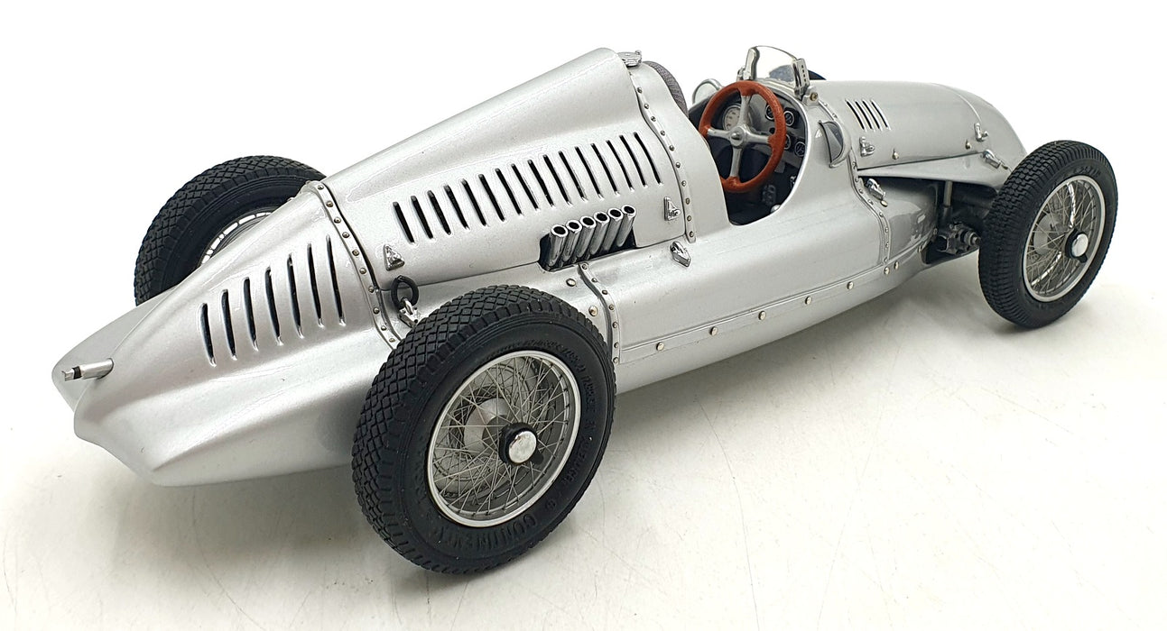 CMC 1/18 Scale Diecast M-027 - 1928-1938 Auto Union Typ D - Silver