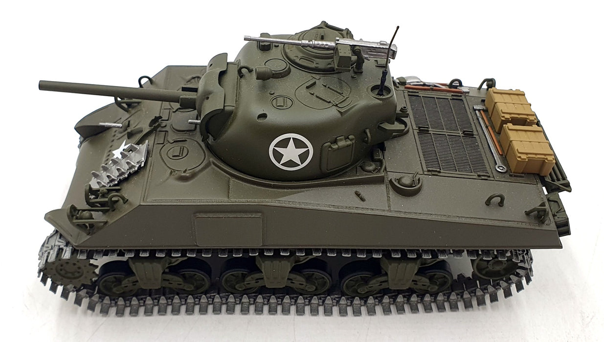 Minichamps 1/35 Scale Diecast 350 040000 - Sherman M4A3