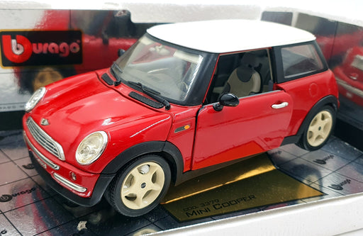 Burago 1/18 Scale Diecast 3379 - Mini Cooper 2000 - Red White
