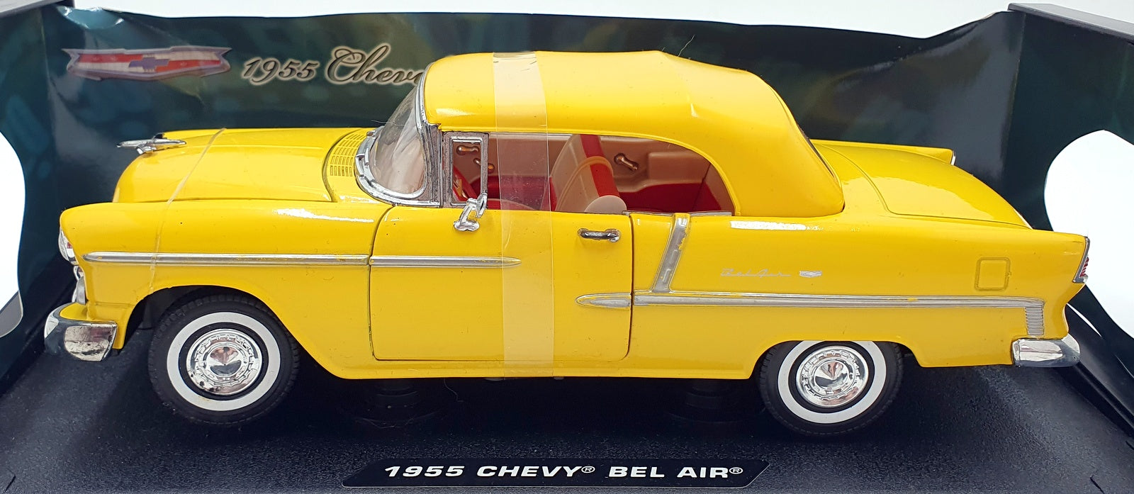 Motor Max 1/18 Scale 73184TC - 1955 Chevy Bel Air Convertible Yellow