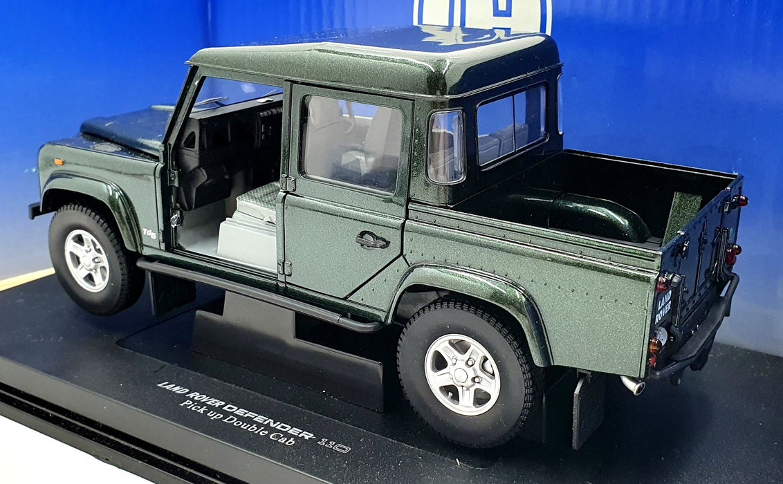 Universal Hobbies 1/18 Scale 3860 - Land Rover Defender 110 Pick Up D.Cab Green