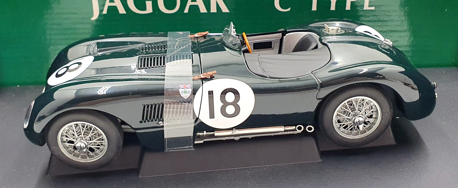 Autoart 1/18 Scale 85387 - Jaguar C-Type Le Mans winner 1953 Dark green