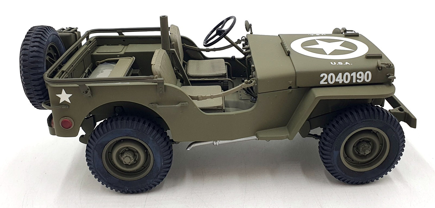 Danbury Mint 1/16 scale Diecast DMJEEP1 - WWII Willy's Jeep Army - Green