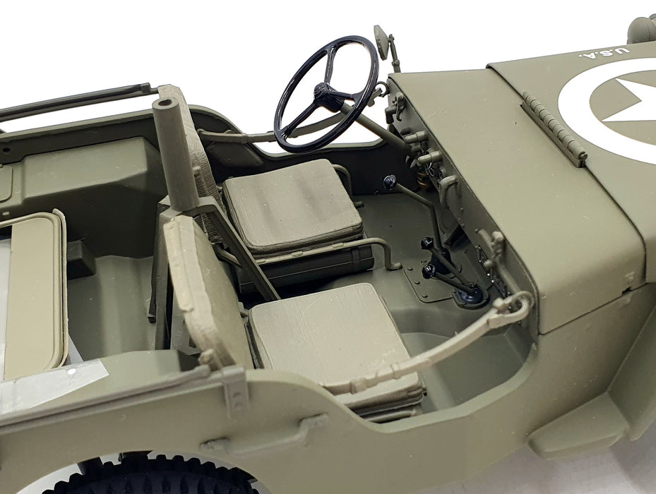 Danbury Mint 1/16 scale Diecast DMJEEP1 - WWII Willy's Jeep Army - Green