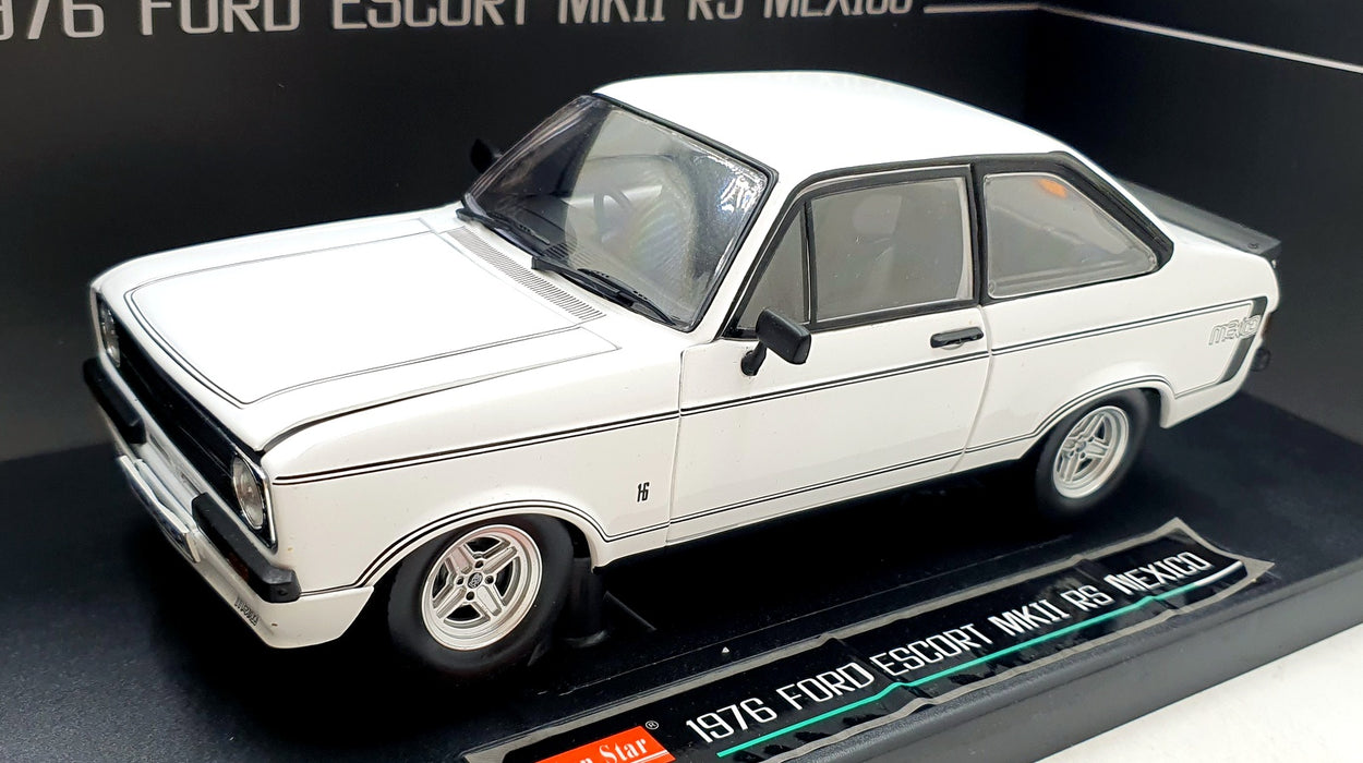 Sun Star 1/18 Scale Diecast 4633R 1976 Ford Escort MKII RS Mexico Diamond White