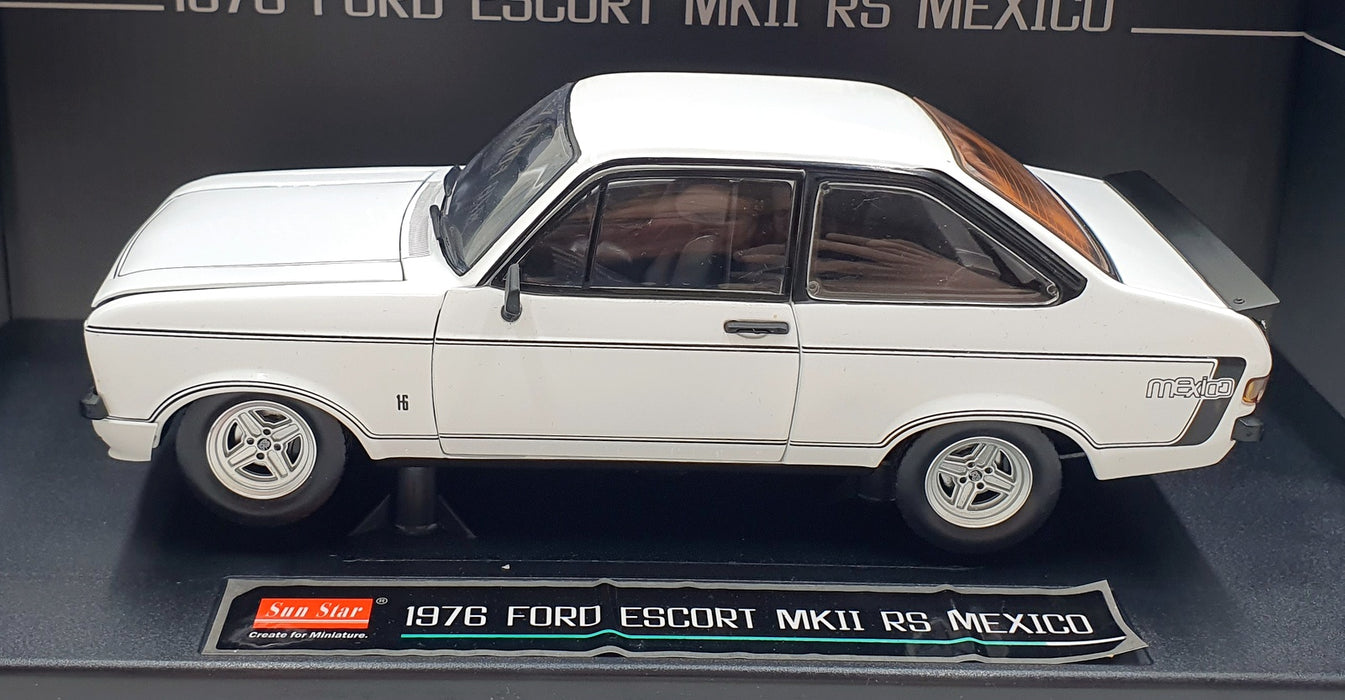 Sun Star 1/18 Scale Diecast 4633R 1976 Ford Escort MKII RS Mexico Diamond White