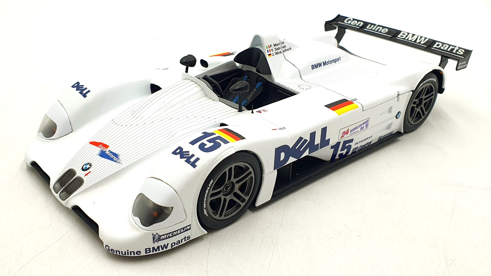 Kyosho 1/18 Scale Diecast 80 43 9 418 135 - BMW V12 LMR 1999 Le Mans 24H #15