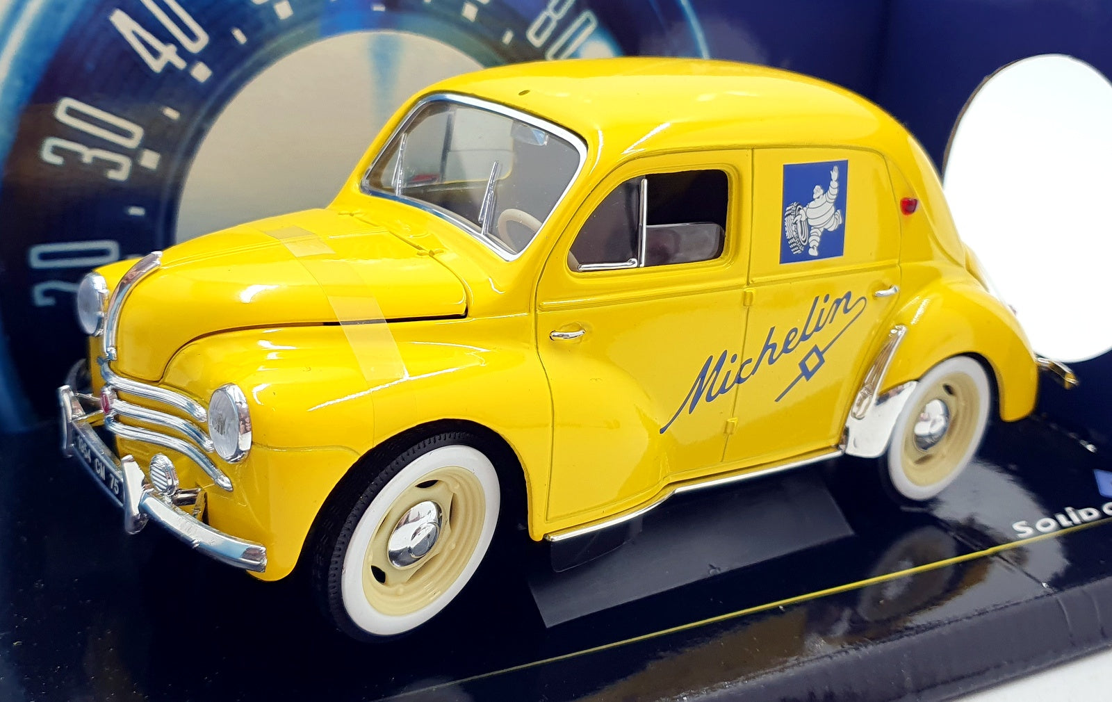 Solido 1/18 Scale Diecast 82002 - Renault 4CV 1954 Michelin - Yellow