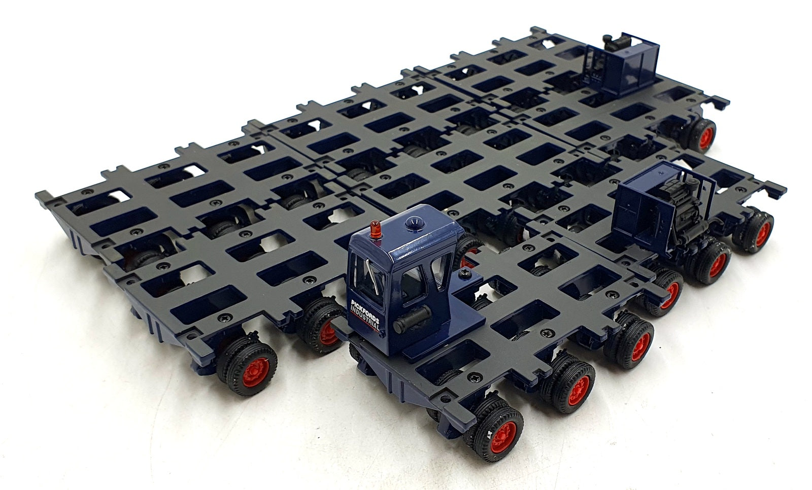Corgi 1/50 Scale Diecast PICK03 - Haulage Bogies Only Pickfords - Blue