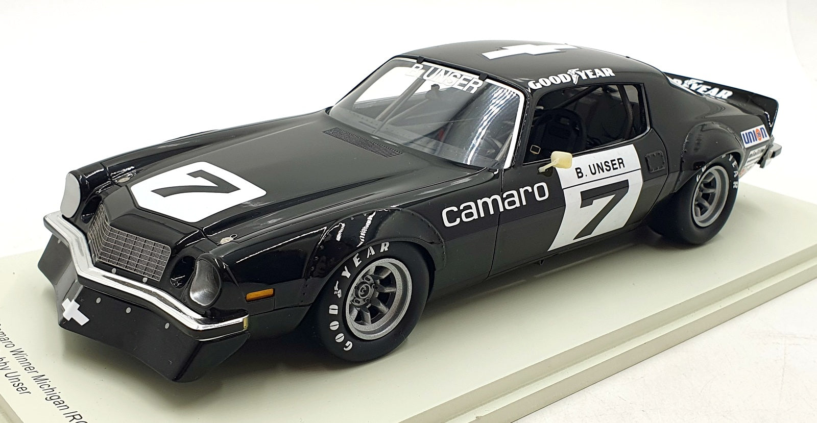 Spark 1/18 Scale Resin 18US010 - Chevrolet Camaro Michigan IROC 1974