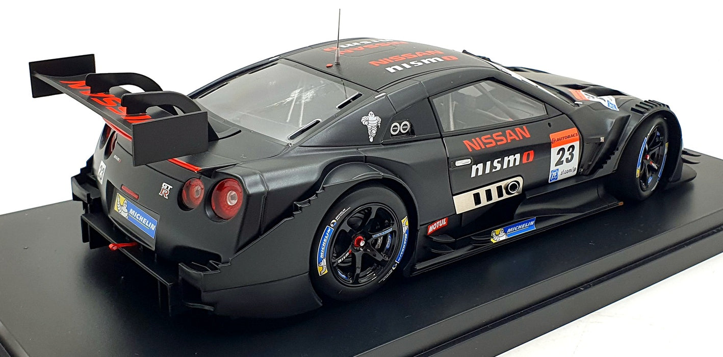 EBBRO 1/18 Scale 81020 - Super GT500 2014 Sepang Test Nissan GT-R Nismo