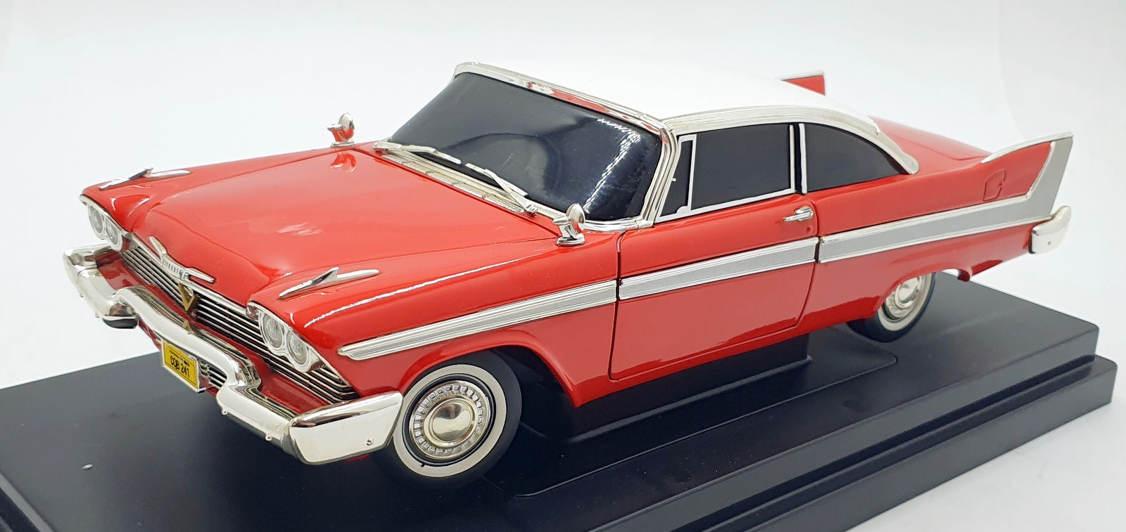 Ertl 1/18 Scale Diecast 33853 - 1958 Plymouth Fury Christine with Lights