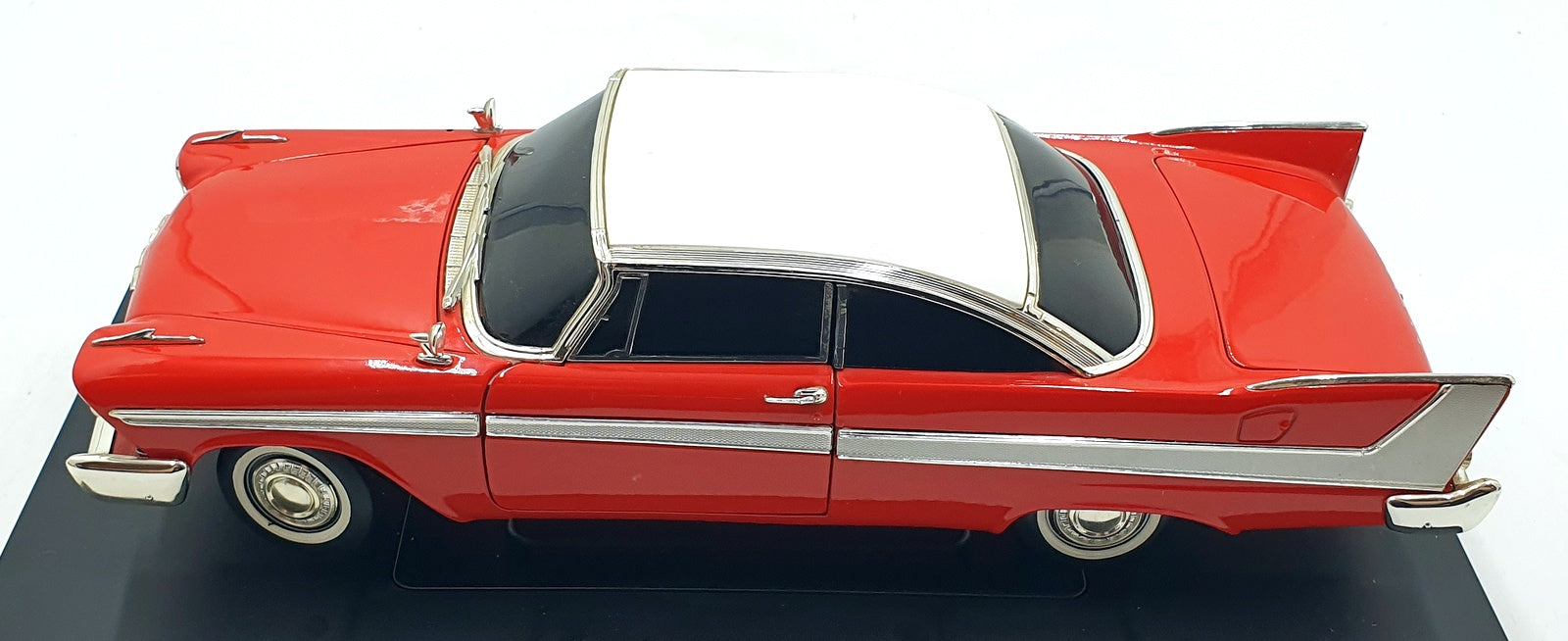 Ertl 1/18 Scale Diecast 33853 - 1958 Plymouth Fury Christine with Lights