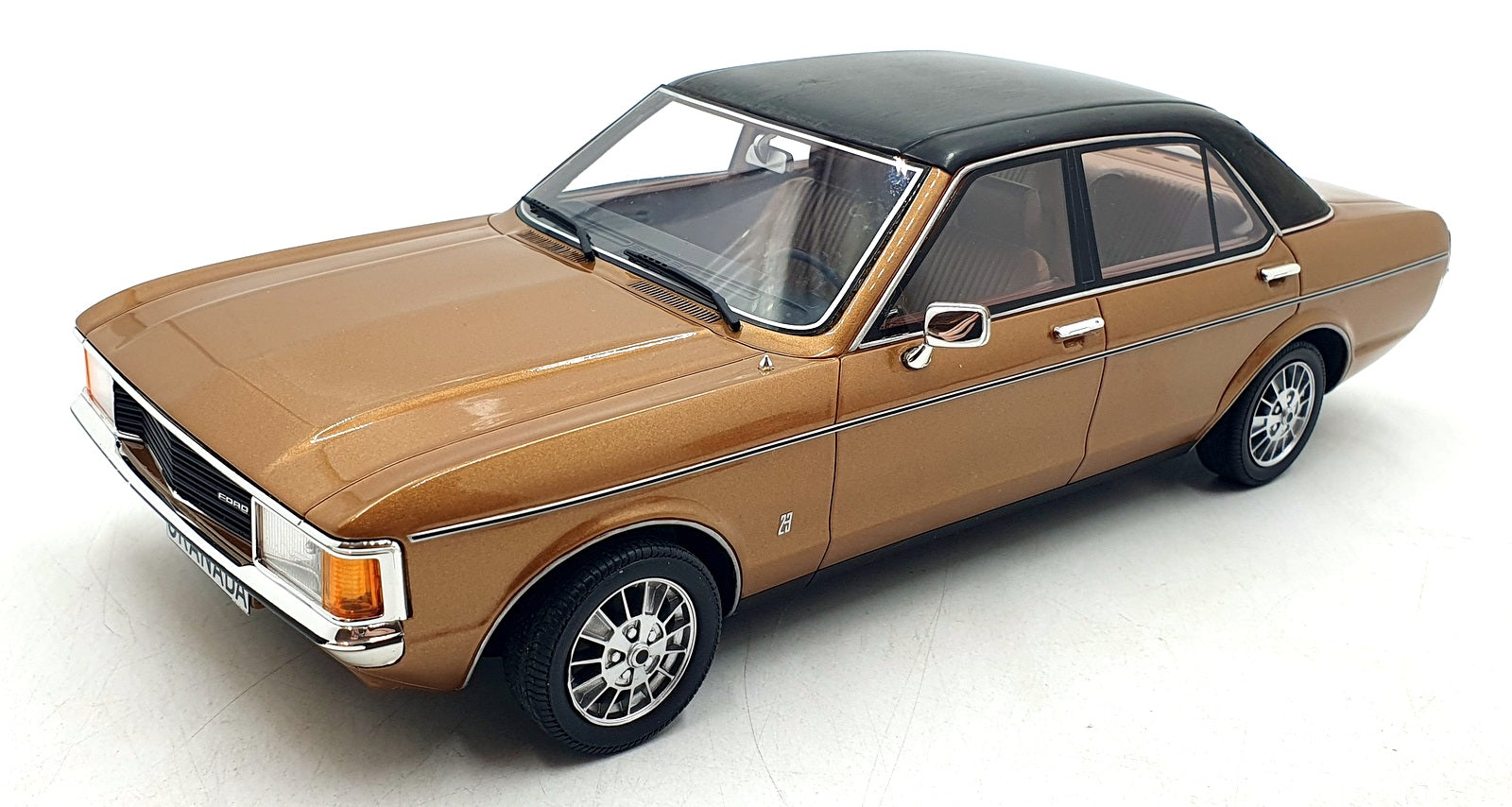 BOS Models 1/18 Scale Resin BOS410 - Ford Granada MK 1 - Met Brown/Black