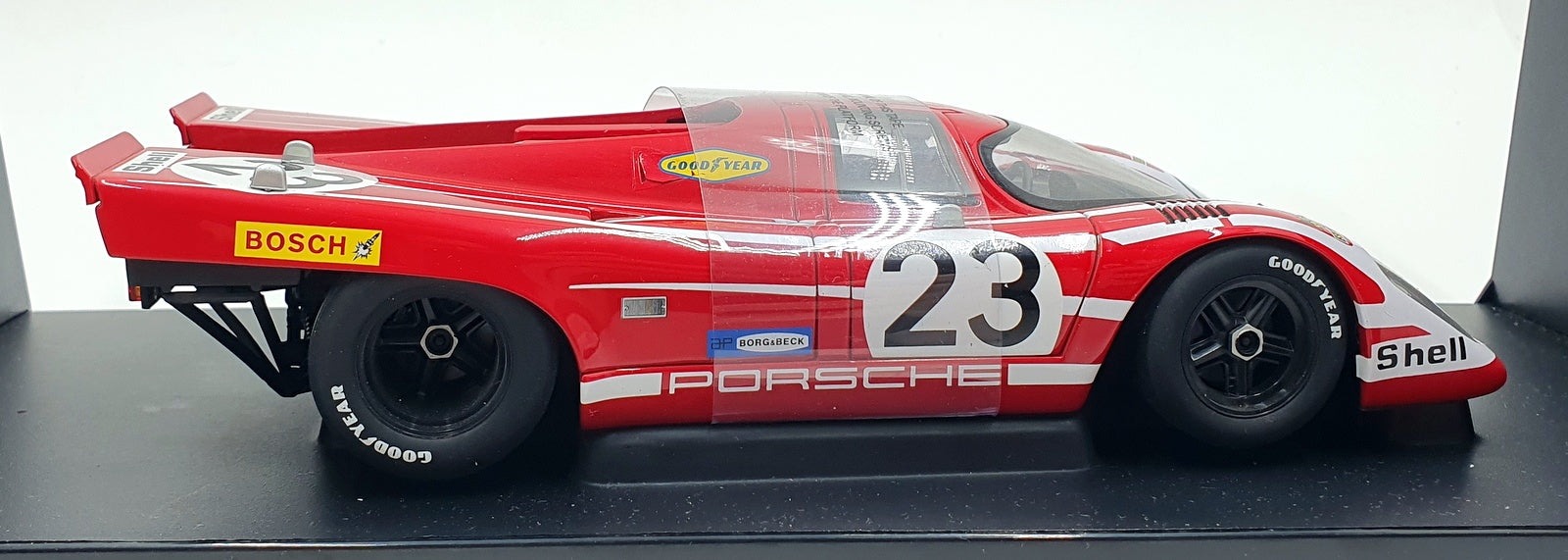 Autoart 1/18 Scale 80032 - Porsche 917K 1970 Le Mans Winner #23 - Red/White
