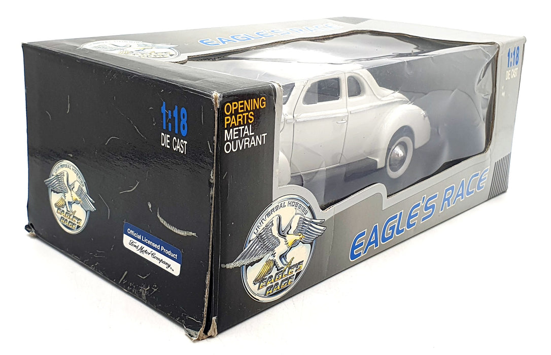 Eagles Race 1/18 Scale 808006 - 1940 Ford Deluxe Coupe - White